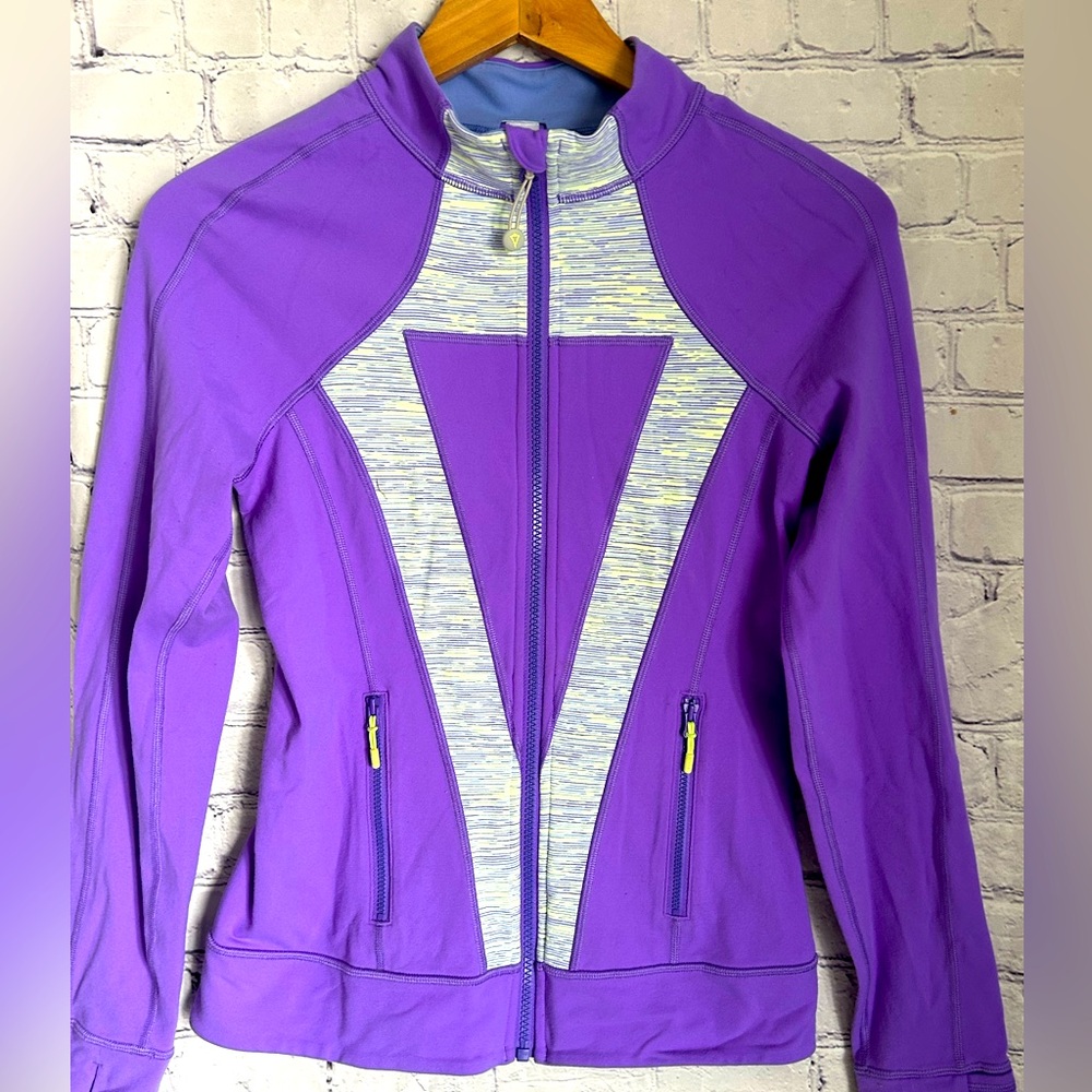 IVIVVA by LULULEMON girls size 14 full zip jacket